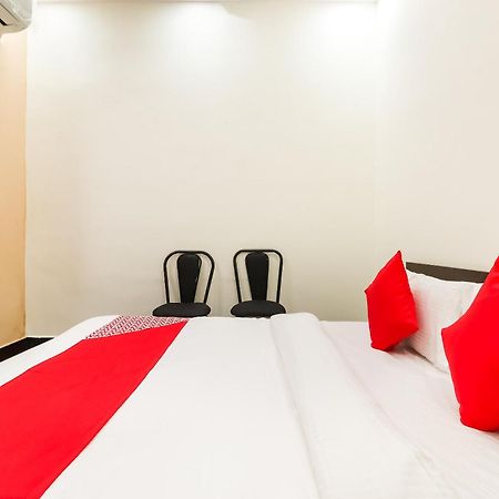 Oyo Hotel Pacifica Near Phoenix United Лакхнау Экстерьер фото
