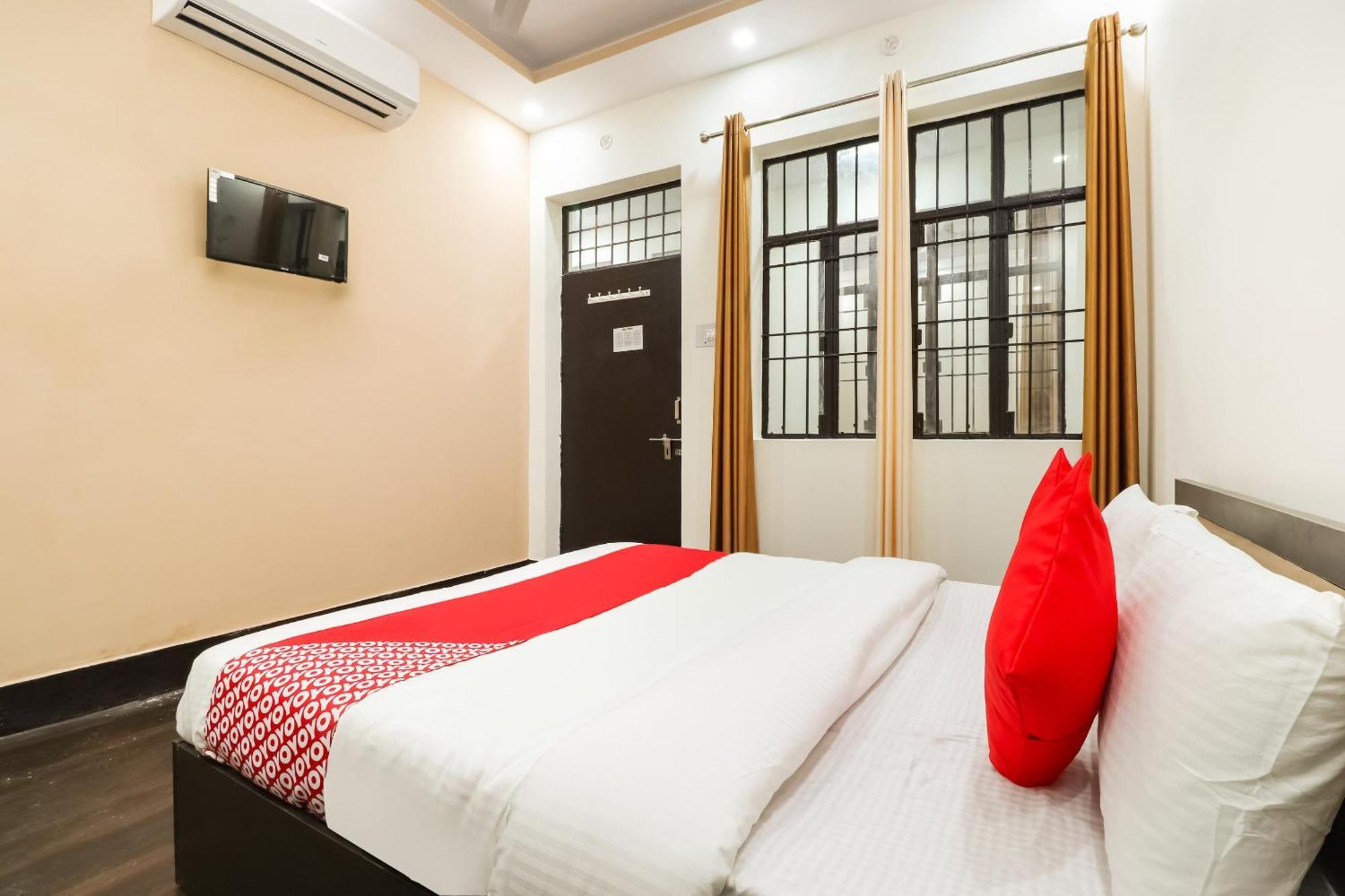 Oyo Hotel Pacifica Near Phoenix United Лакхнау Экстерьер фото